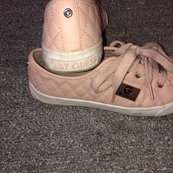 Guess shoes - Picture 3 of 3